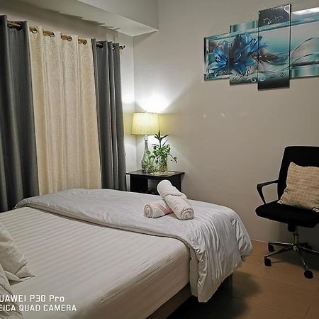 Staycation Condotel @150Newport Pasay City Manilla Buitenkant foto